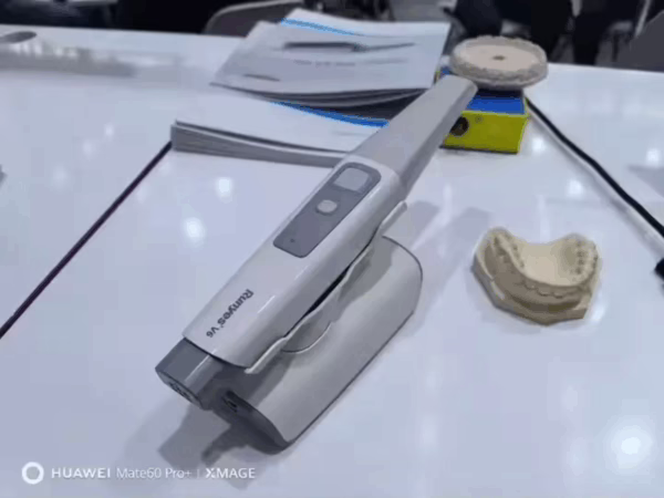 Runyes V6 Wireless Intraoral Scanner - Image 2